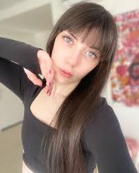 <em>Renata</em>